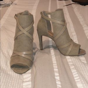 Taupe faux suede peep toe strappy heels size 7.5